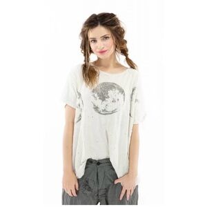 Magnolia Pearl Celestial Moon Tee in Moonlight
